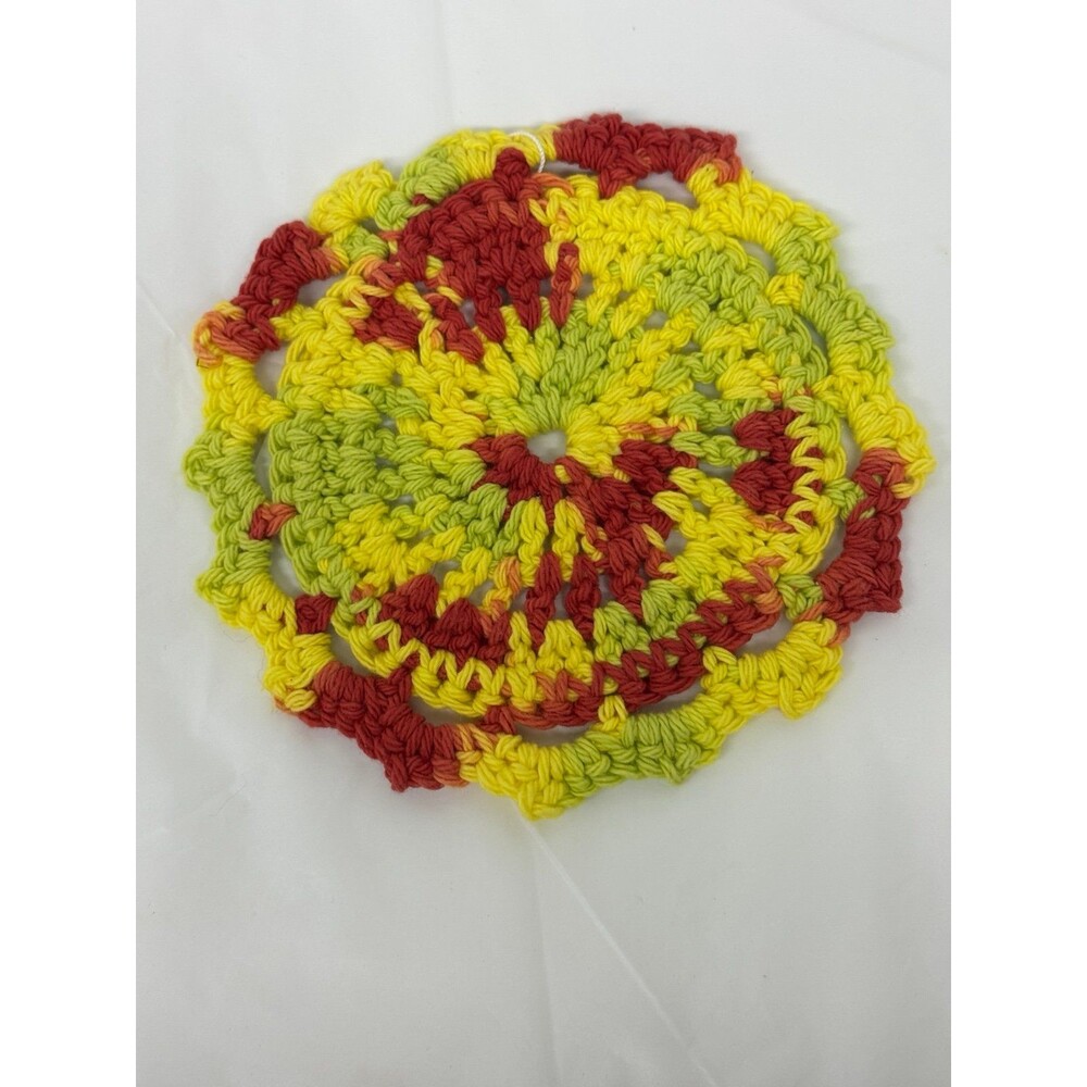 Crochet Pot Holder/Trivet Hot pad handmade Americana table linen serving ware